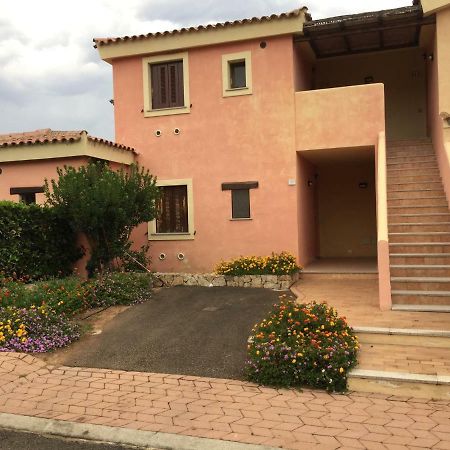 Casa Vacanza A Porto Istana مورتا ماريا المظهر الخارجي الصورة